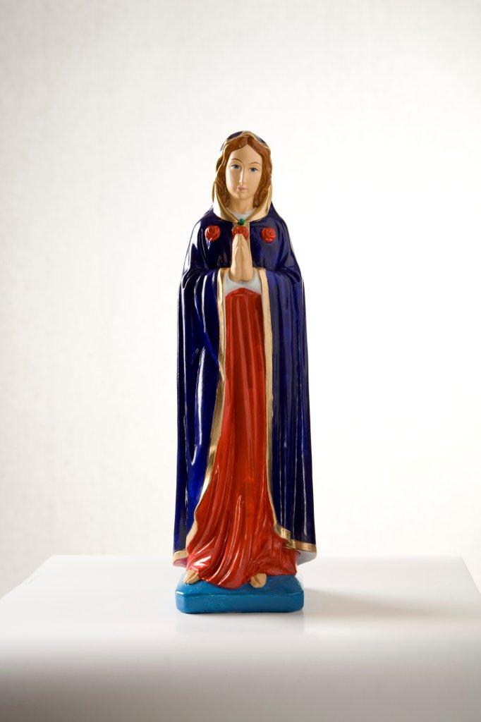 Jacek Łydżba - Rosa Mystica (Our Lady of Fátima) (Gypsum, enamel | Wymiary: 0 x 42 cm | Cena: 900 PLN)