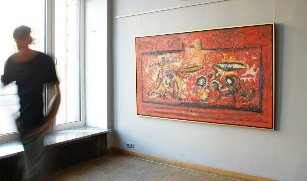 Darek Pala - Red aquarium (Oil on Canvas | Wymiary: 208 x 123 cm | Cena: 11000 PLN)