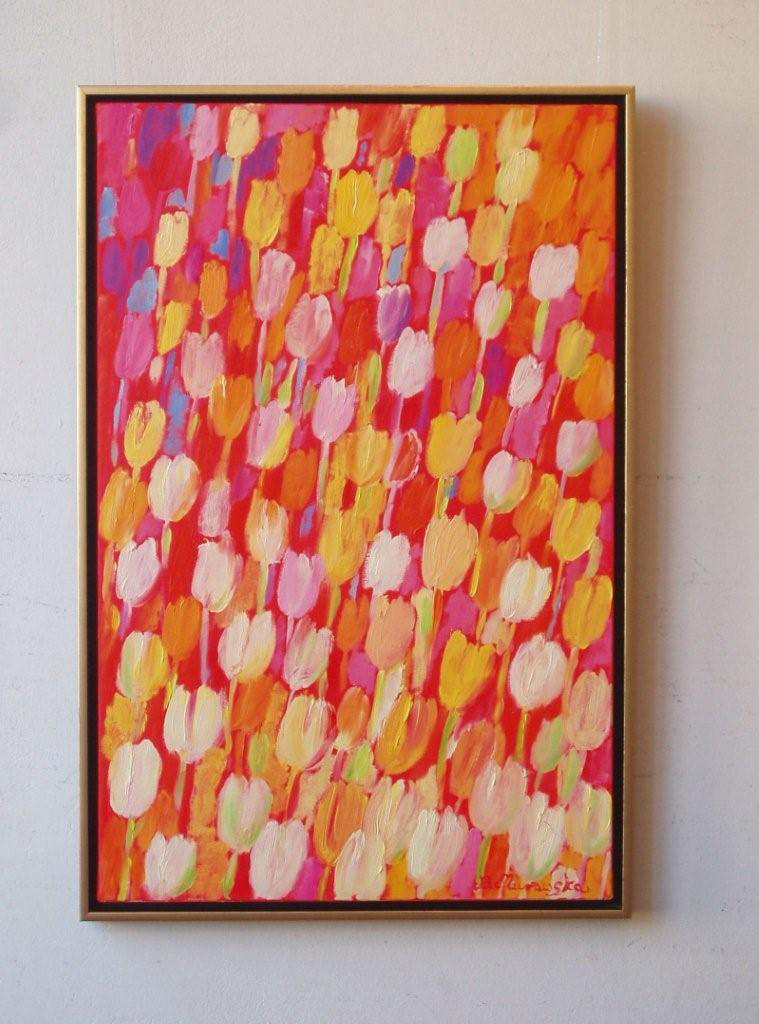 Beata Murawska - Vertical tulips (Oil on Canvas | Wymiary: 55 x 90 cm | Cena: 4300 PLN)