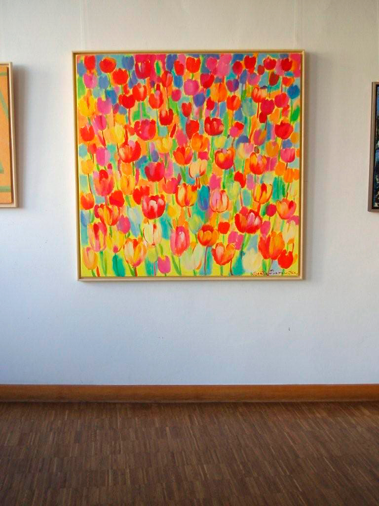 Beata Murawska - Square Tulips Field (Oil on Canvas | Size: 125 x 125 cm | Price: 6300 PLN)