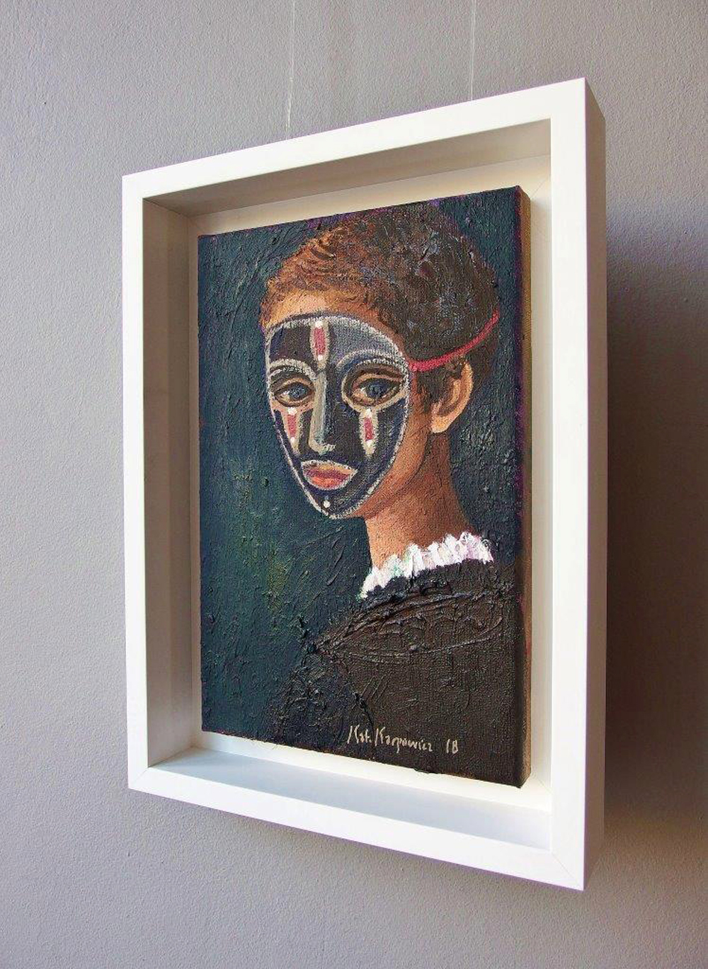 Katarzyna Karpowicz - Boy in the mask (Oil on Canvas | Wymiary: 28 x 38 cm | Cena: 3500 PLN)