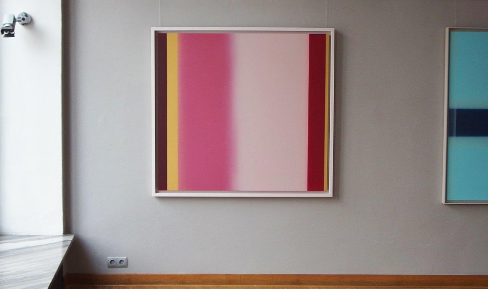 Anna Podlewska - Phases in pink (Oil on Canvas | Wymiary: 139 x 129 cm | Cena: 7600 PLN)