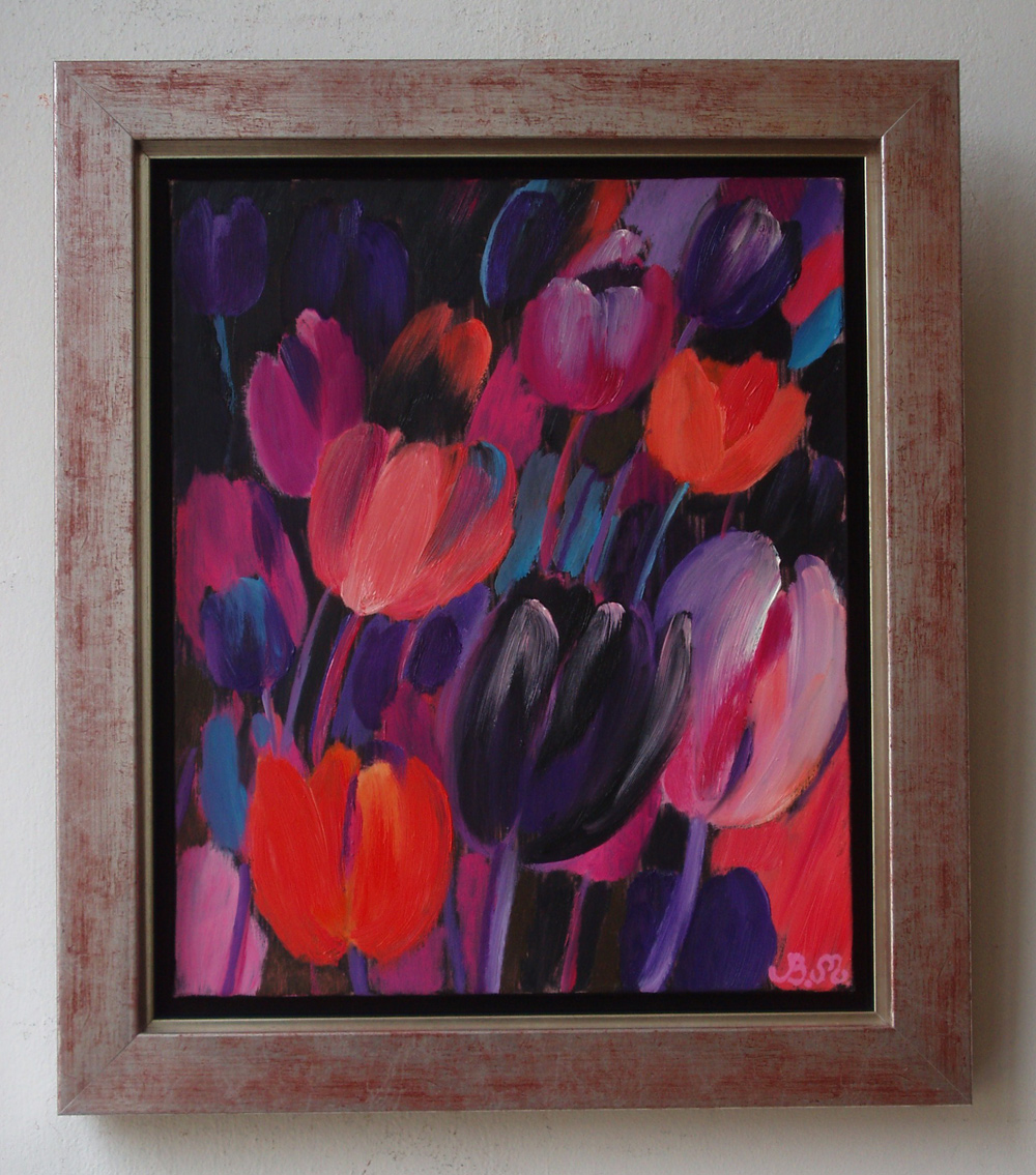 Beata Murawska - Dark Tulips (Oil on Canvas | Wymiary: 51 x 58 cm | Cena: 3900 PLN)