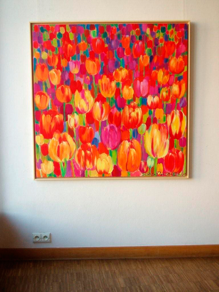 Beata Murawska - Hot tulips (Oil on Canvas | Wymiary: 125 x 125 cm | Cena: 6300 PLN)