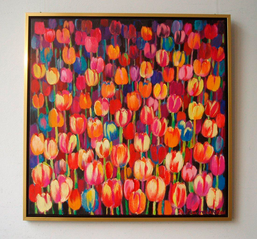 Beata Murawska - Tulips at night (Oil on Canvas | Wymiary: 85 x 85 cm | Cena: 5000 PLN)