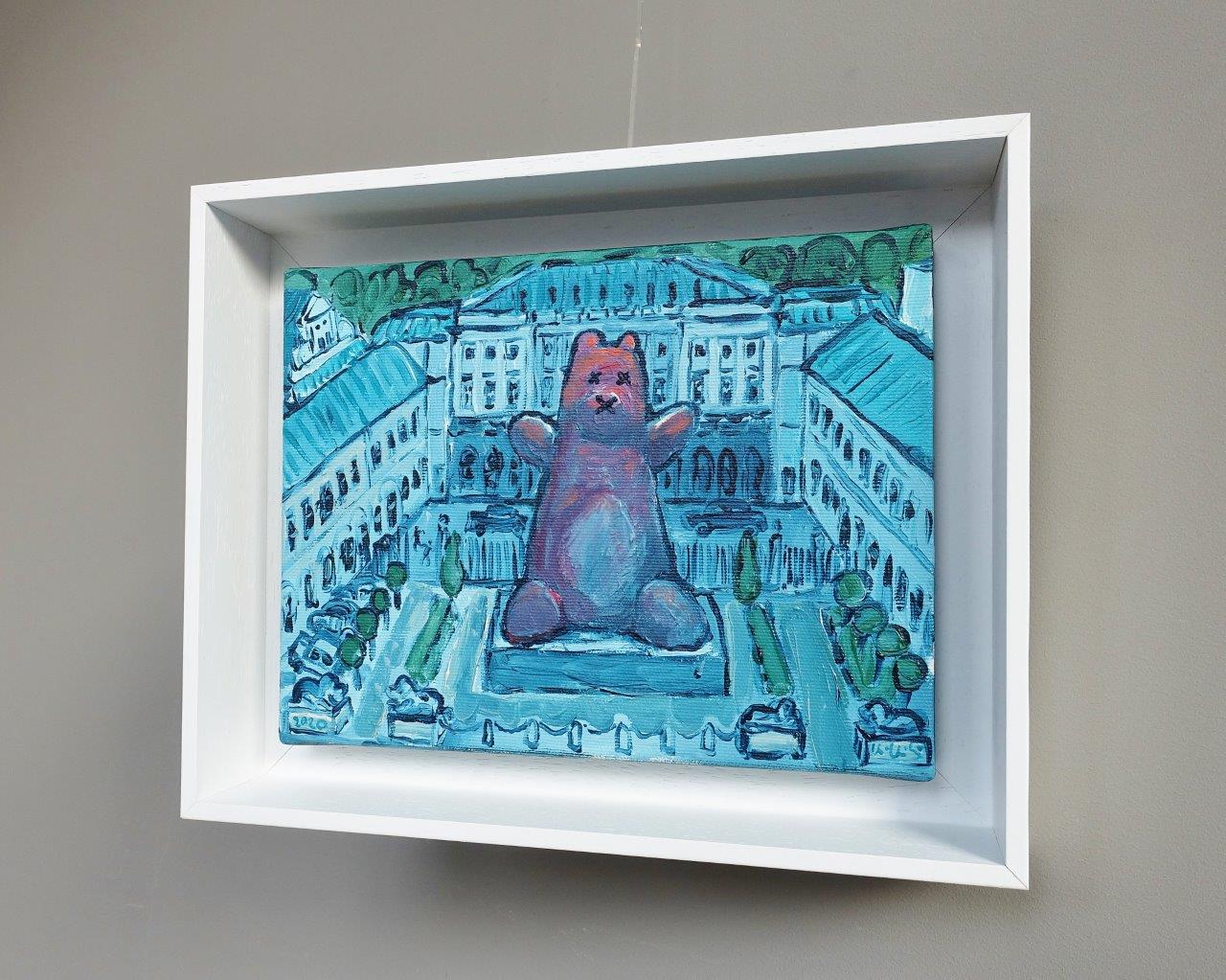 Krzysztof Kokoryn - Teddy bear in the Palace